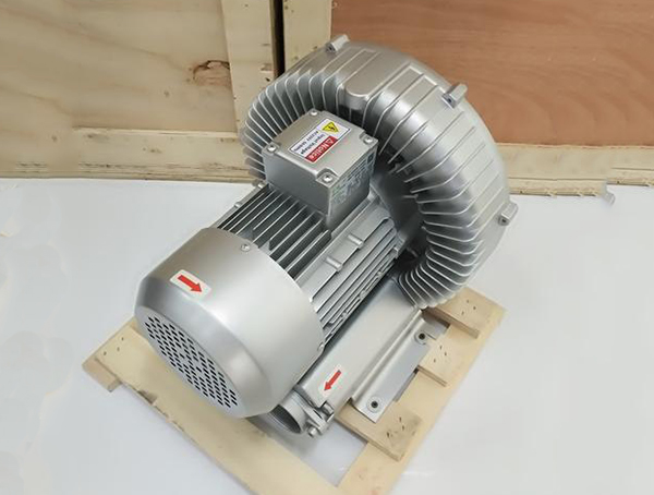 LYSR-V��ձã�ؓ(f��)���L(f��ng)�C(j��)��